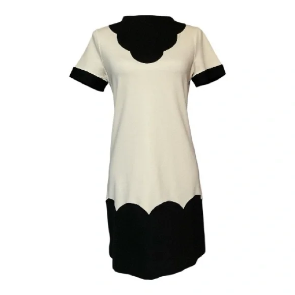 Love Moschino Scalloped Mini Dress Size 4 NWT - Picture 1 of 7